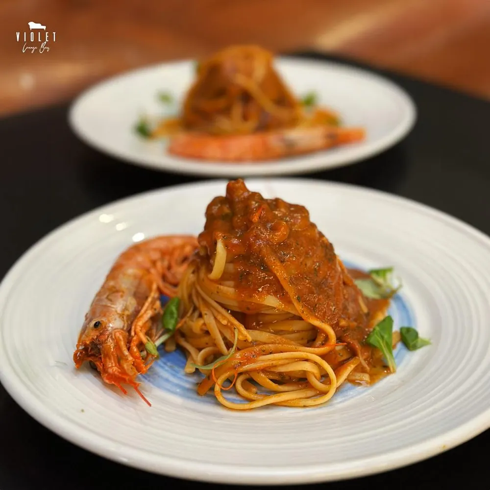 Linguine ai gamberi con pomodoro fresco